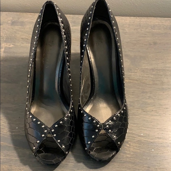 Talbots Genuine Leather Studded PeepToe Pump - Picture 2 of 7
